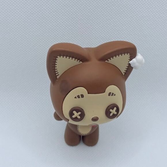 Ali the Fox Dark Castle Mystery Designer Toy - New - Picture 5 of 6